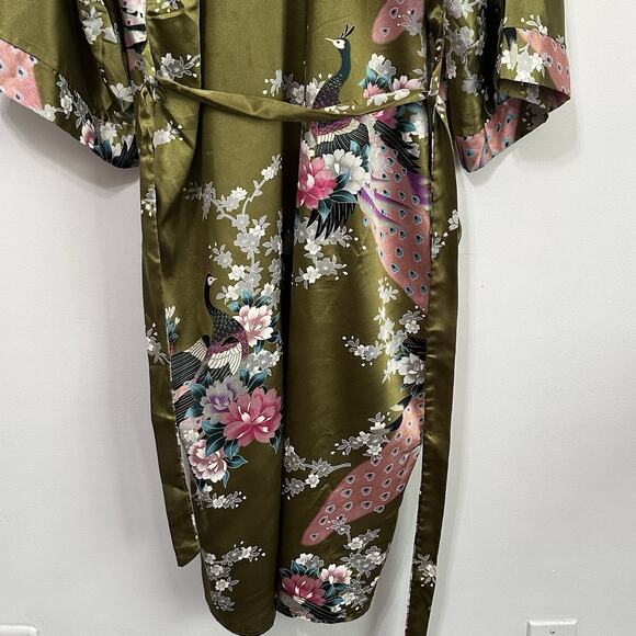 Oriental Silk Kimono Robe S/M Belted Green Peacocks Floral Romantic Satin Asian - Picture 7 of 10